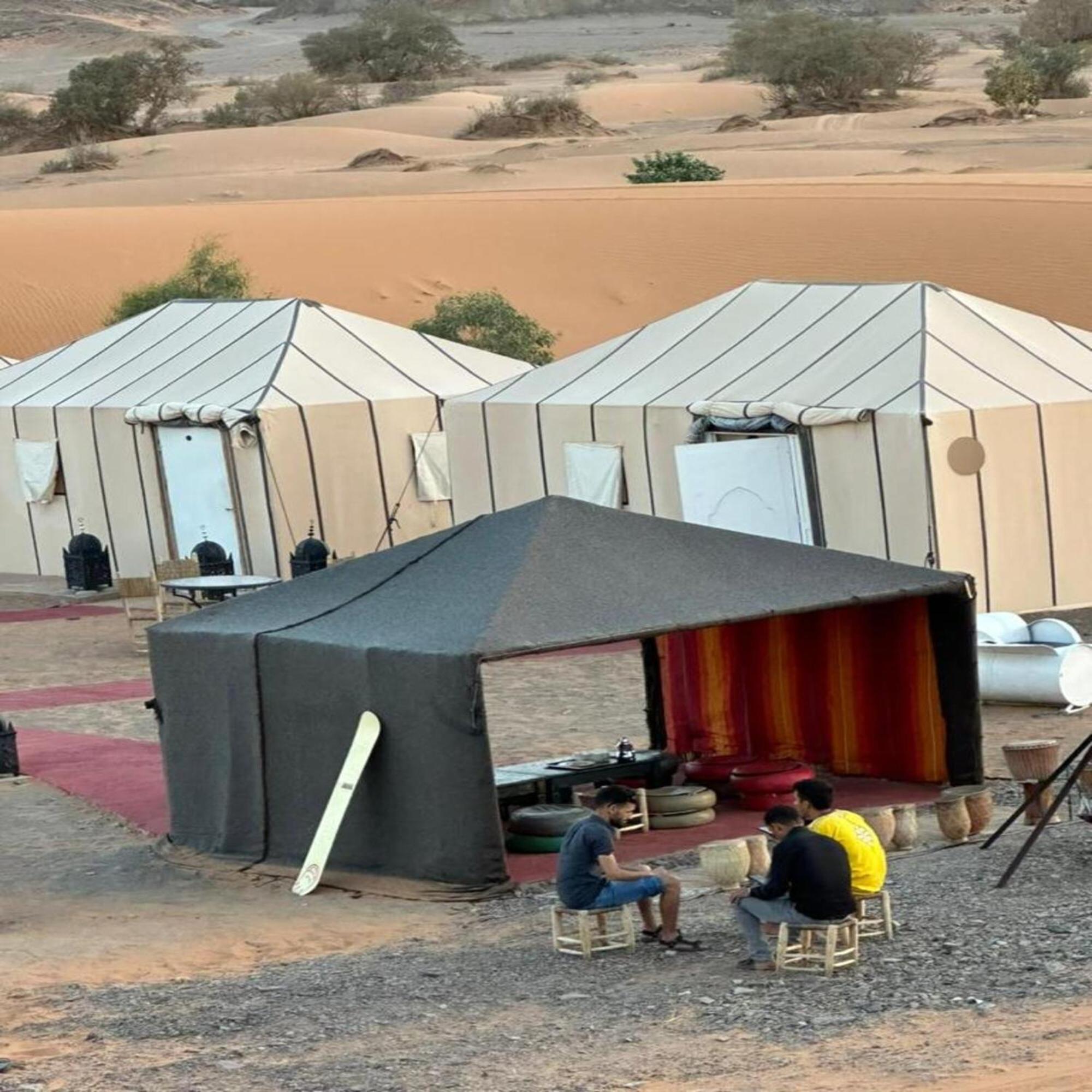 Erg Chebbi Romantic Desert Camp Merzouga Exteriör bild