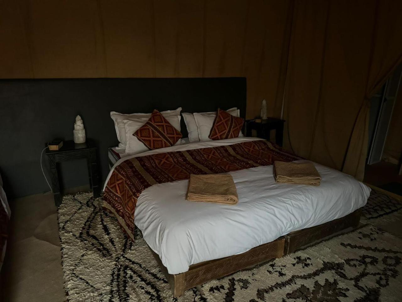 Erg Chebbi Romantic Desert Camp Merzouga Exteriör bild
